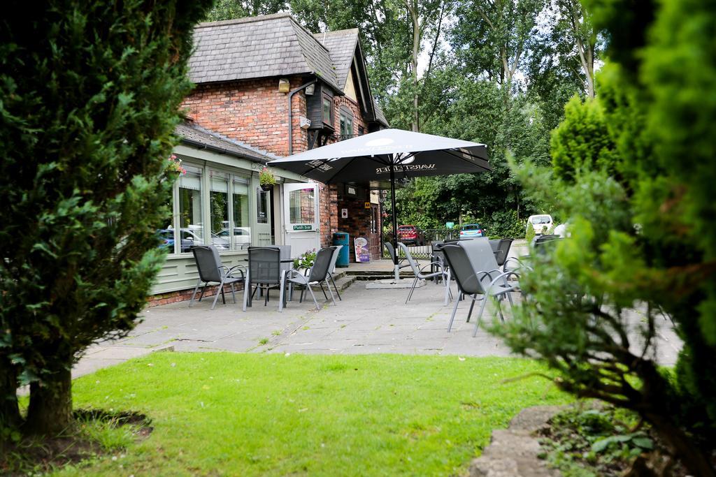 Fairways Lodge & Leisure Club Prestwich Exteriér fotografie