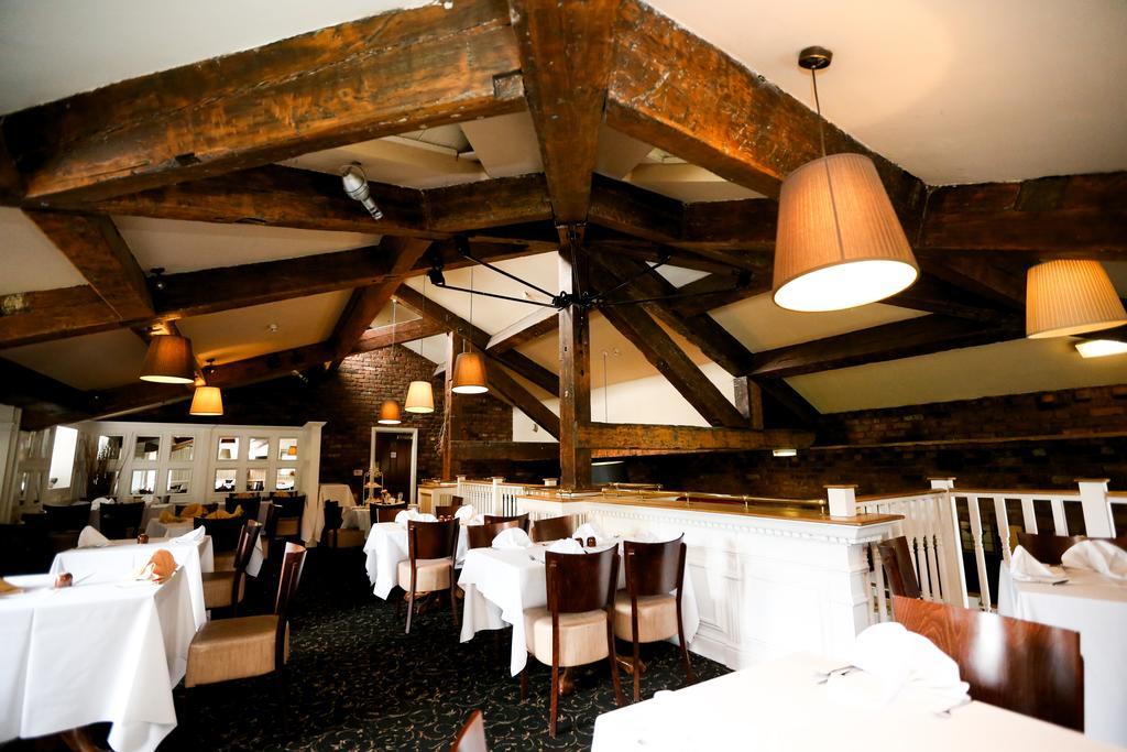 Fairways Lodge & Leisure Club Prestwich Exteriér fotografie