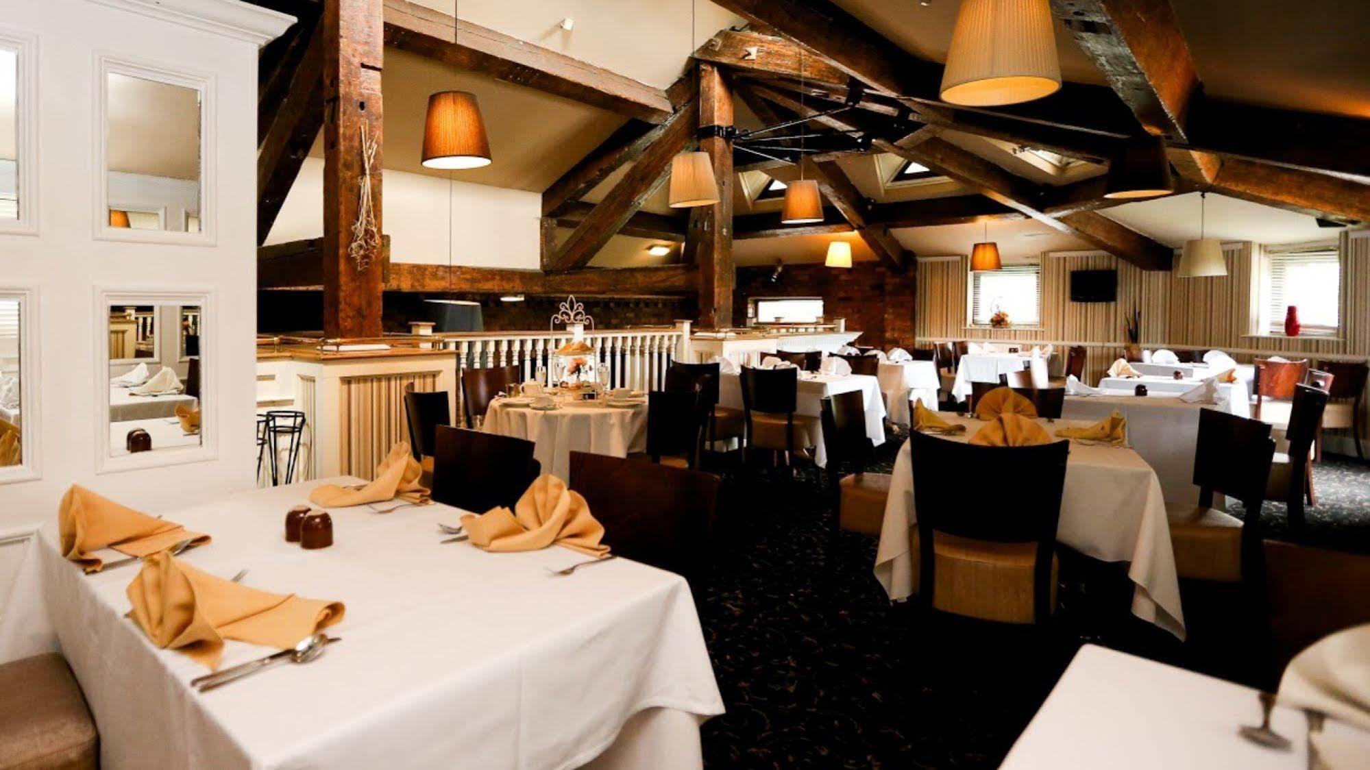 Fairways Lodge & Leisure Club Prestwich Exteriér fotografie
